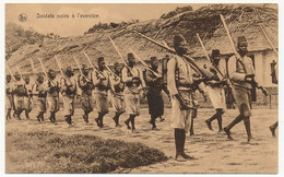 CPA - CONGO - Soldats Noirs à L'Exercice - Belgisch-Congo