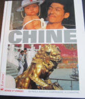 CHINE : 1 Album, 1 Guide & 1 Revue. CHINE (Larousse-Monde & Voyages-1988) / Guide Hachette Visa : À Pékin & En Chine, 19 - Wholesale, Bulk Lots