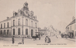 77 - LORREZ LE BOCAGE - PLACE DE L'HOTEL DE VILLE - Lorrez Le Bocage Preaux