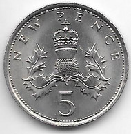 *great Britain 5 Pence 1971  Km 911   Unc/ms63 - 5 Pence & 5 New Pence
