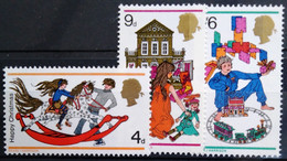 GRANDE-BRETAGNE                      N° 546/548                      NEUF** - Unused Stamps