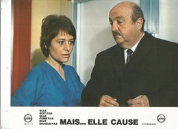 AFFICHE, 280 X 220 Mm, A. Girardot ,B. Blier, ELLE BOIT PAS ELLE FUME PAS ELLE DRAGUE PAS.....frais Fr 1.95 E - Posters