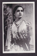 CPA Pakistan Karachi Carte Photo Type Femme Women - Pakistán