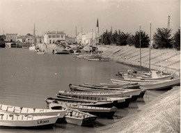 Ars En Ré * Ile De Ré * Belle Vue Sur Le Port * Bateaux * Belle Photo Tirage Amateur Année 60 - Ile De Ré