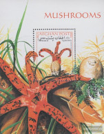 Afghanistan Block107 (complete Issue) Unmounted Mint / Never Hinged 1999 Mushrooms - Afghanistan