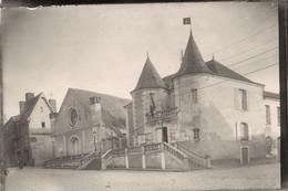 Doué La Fontaine * La Mairie Et Rue De La Commune * Hôtel De Ville * Photo Ancienne - Doue La Fontaine