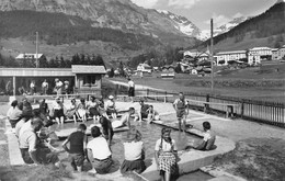 Leukerbad Touristen Spaziergänger - Loèche-les-Bains - Loèche