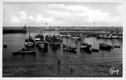 La Turballe * Vue D'ensemble Du Port * Bateaux De Pêche * éditeur Rosy Chapeau N°12 - La Turballe