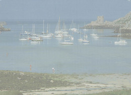 YACHTS AT ANCHOR IN NEW GRIMSBY CHANNEL  TRESCO  ISLES OF SCILLY - Scilly Isles