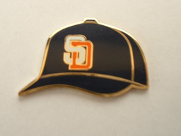 PIN'S BASEBALL - SAN DIEGO PADRES - CASQUETTE - Baseball