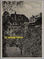 Eltville - S/w Kurfürstliche Burg 1   Blick Auf Den Burggraben Mit Rehgehege & Wohnhaus D. Familie Gensfleisch Gutenberg - Eltville