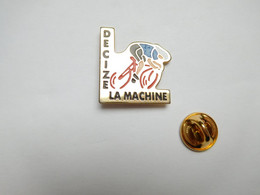 Beau Pin's , Cyclisme Vélo , Decize La Machine , Niévre - Cyclisme