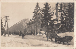 AK - NÖ - Pferdekutsche Und Schifahrer Vor Dem Hotel Erzherzog Johann Am Semmering - 1928 - Semmering