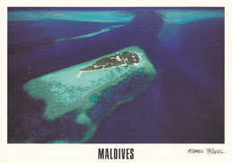 ILES MALDIVES / EMBUDU ISLAND - Maldives