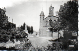 SOLIGNAC SUR LOIRE  PLACE ET FACADE DE L'EGLISE - Solignac Sur Loire