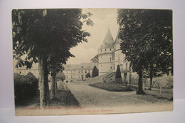 MESNIERES   - Le Chateau  De Mesnières  - Vue Sur Le  Pensionnat - Mesnières-en-Bray