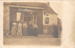 MAGASIN-COIFFEUR -CARTE-PHOTO A SITUER - Winkels