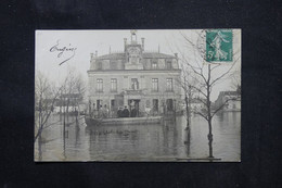 FRANCE - Carte Postale Photo - Soldats Du Génie En Barque Devant Une Maison Lors Des Inondations De 1910 - L 75205 - Inondazioni