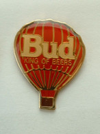 Pin's MONTGOLFIERE - BUD - KING OF BEERS - BUDWEISER - Montgolfières