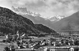 Aigle Le Château Et Les Dents Du Midi - Aigle