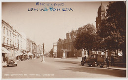 LEAMINGTON SPA 1938 PHOTO POSTCARD TOWN HALL CLASSIC CAR - WARWICK - Warwick