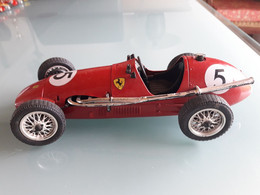 Ferrari 500  Marque Polistil Made In Italy Echelle 1:16eme - Burago