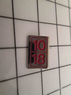 712d Pin's Pins / Beau Et Rare / THEME : MEDIAS / EDITIONS 10/18 Le Rouge ! - Médias