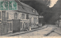 Ermenonville         60        Hôtel De La Croix D'Or             (voir Scan) - Ermenonville