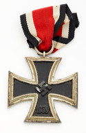 Orden & Ehrenzeichen: 3.REICH; "Eisernes Kreuz 2.Klasse" (Nimmergut Nr. 3824/4) Aus Versilbertem Mes - Otros & Sin Clasificación
