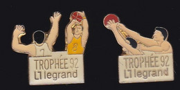 68003- Lot De 2 Pin's.Trophée Legrand Basket Ball - Basketball