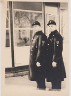 AKEO Photo About Esperanto Tram Drivers In Dresden, 1948 - Esperanto-Tramistoj En Dresden En 1948 - Esperanto