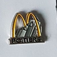 Pin' S  Ville, MAC  DONALD'S  à  POITIERS  ( 86 ) - McDonald's