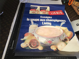 Grande Affiche Environ 40 Cm Sur 53 Cm Essayer La Soupe Aux Champignons Liebig En L état - Affiches