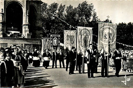 Ste Anne D'auray * Pélerinage Et Procession Au Monuments Aux Morts - Sainte Anne D'Auray