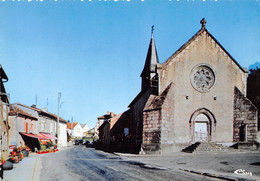 MEZIERES-sur-ISSOIRE - L'église Et La Rue Principale - Tirage D'éditeur - Meziere Sur Issoire