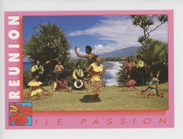 Réunion : Ile Passion - Groupe Mascareignas (danse Musique Folklore) - Saint Pierre