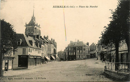 Aumale * Place Du Marché * Commerces Magasins - Aumale