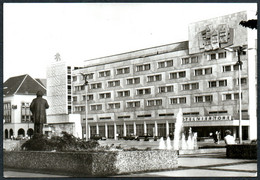 D9124 - Neubrandenburg Hotel Vier Tore - Planet Verlag DDR - Neubrandenburg