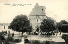 Meursac * Vue Sur L'église à La Sortie De La Messe - Fouras-les-Bains