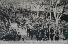 Funérailles Des Victimes Du Liberté - Marins Portant Les Couronnes - Boats