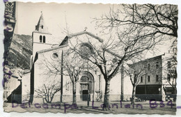 - SISTERON - ( Basse -Alpes ), L'Eglise, Glacée, Petit Format, Cliché Peu Courant, Coins Ok, Non écrite, TTBE, Scans. - Sisteron