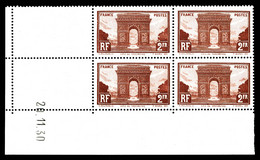 N°258, Arc De Triomphe En Bloc De Quatre Coin De Feuille Daté Du 20/11/30, TB  Qualité: **  Cote: 475 Euros - ....-1929