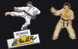 68118- Lot De 2 Pin's.Karaté.arts Martiaux. - Judo