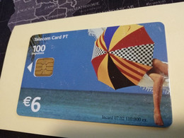 PORTUGAL   CHIPCARD  € 6,00 PARASOL/BEACH     Nice  Fine Used      **3698** - Portugal