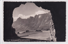 Sustenstrasse Mit Gadmenflühe Und Saurer Postauto - Gadmen 