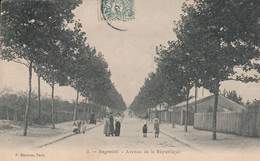 Bagnolet  - Avenue De La République    - Scan Recto-verso - Bagnolet