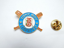 Beau Pin's , Marque Tony Boy , Mode , Vêtement , Baseball - Baseball