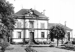 SAINT-SULPICE-les-FEUILLES - La Mairie - Tirage D'éditeur N&B Non Dentelé - Saint Sulpice Les Feuilles