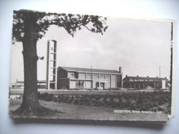 Nederland Holland Pays Bas Hoogeveen Goede Herder Kerk Achter Een Eik - Hoogeveen