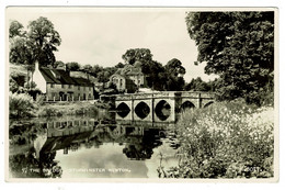 Ref 1425 - Real Photo Postcard  -  Bridge Cottages & Chapel - Sturminster Newton - Dorset - Autres & Non Classés